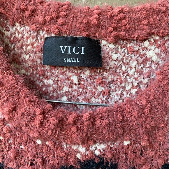 Vici Small Aztec Inspired Sweater - Picture 8 of 13